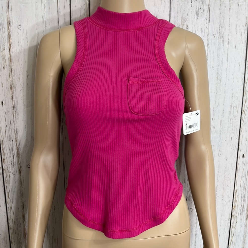NWT FP Movement Pink Ribbed Tank Size Small